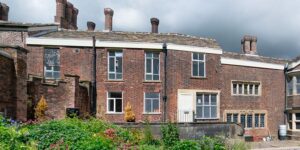 American man’s dream of stately pile meets reality of Rochdale Council